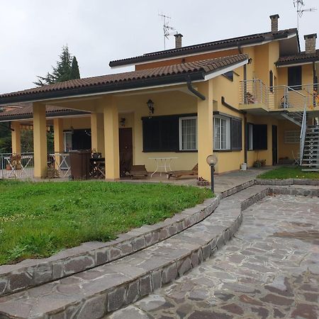 Casa Vacanze Alice E Arianna Cairo Montenotte Extérieur photo