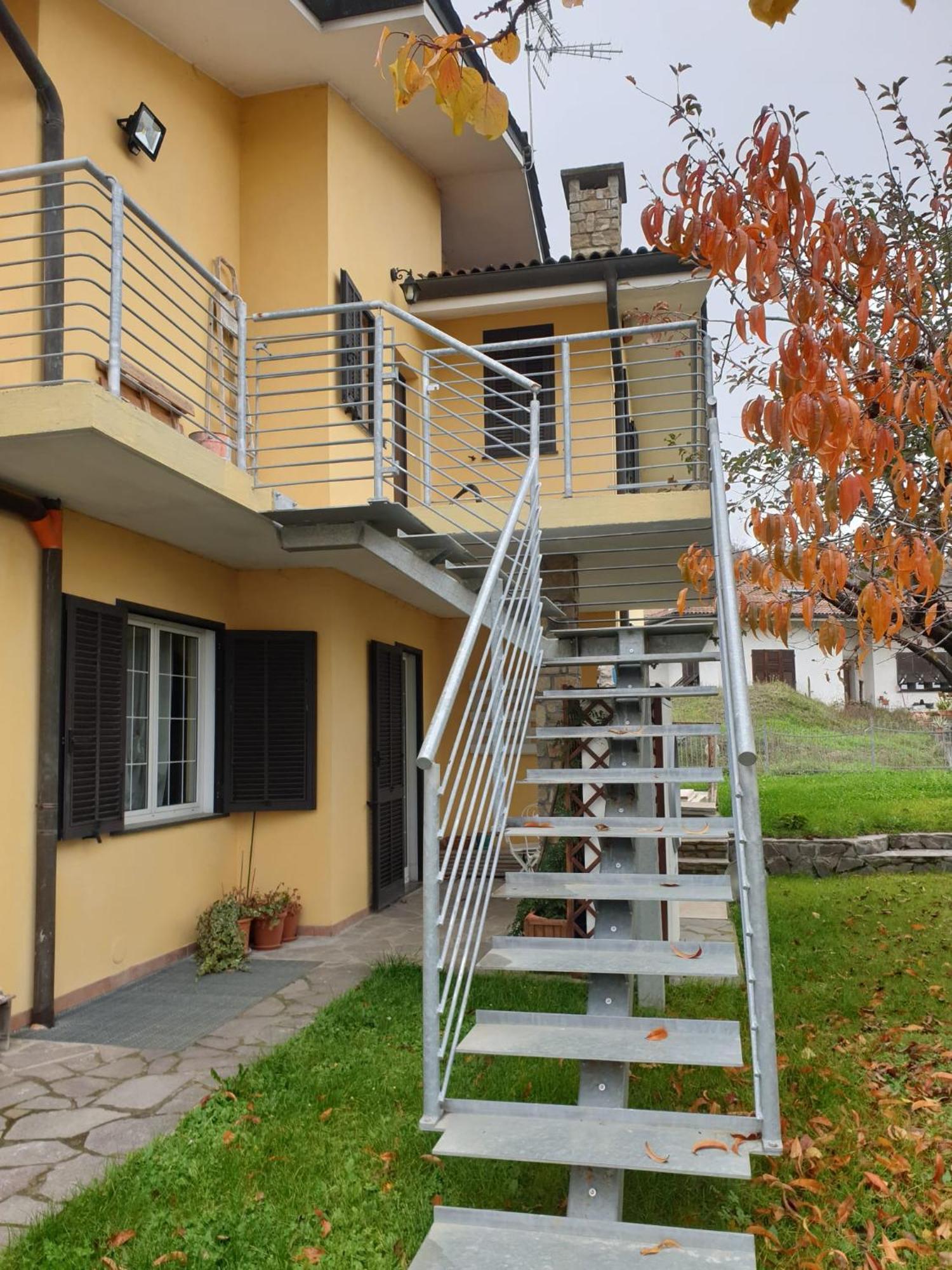 Casa Vacanze Alice E Arianna Cairo Montenotte Extérieur photo